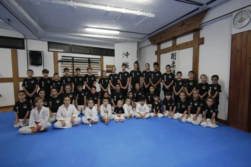 Sesion del club de karate