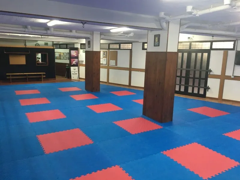 Miembros del Karate Club Okinawa Maday Do